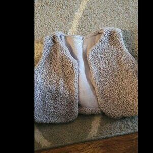 Girls Size 24 Months Vest